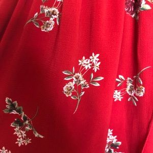 Super cute floral red dress!